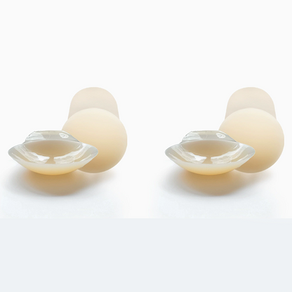 💞Kjøp 1, få 1 GRATIS!🌈✨Usynlige selvklebende brystvorteplaster med løfteeffekt for kvinner
